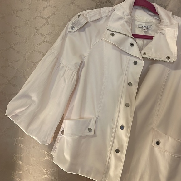 White Cache Blazer Cargo Pants Set - Picture 8 of 9